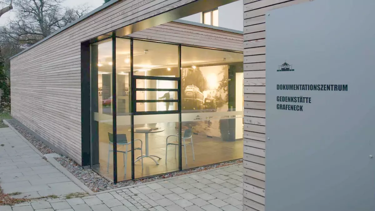 Außenansicht Gedenkstätte Grafeneck. Foto: Gedenkstätte Grafeneck Außenansicht Gedenkstätte Grafeneck. Foto: Gedenkstätte Grafeneck