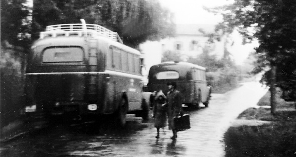 Die „Grauen Busse“ in Stetten. Foto: Archiv Diakonie Stetten
